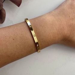 Cartier Small Love Bracelet size 17 in yellow gold