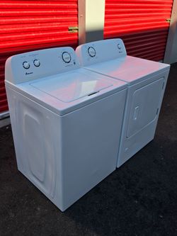 AMANA WASHER AND GAS DRYER SET