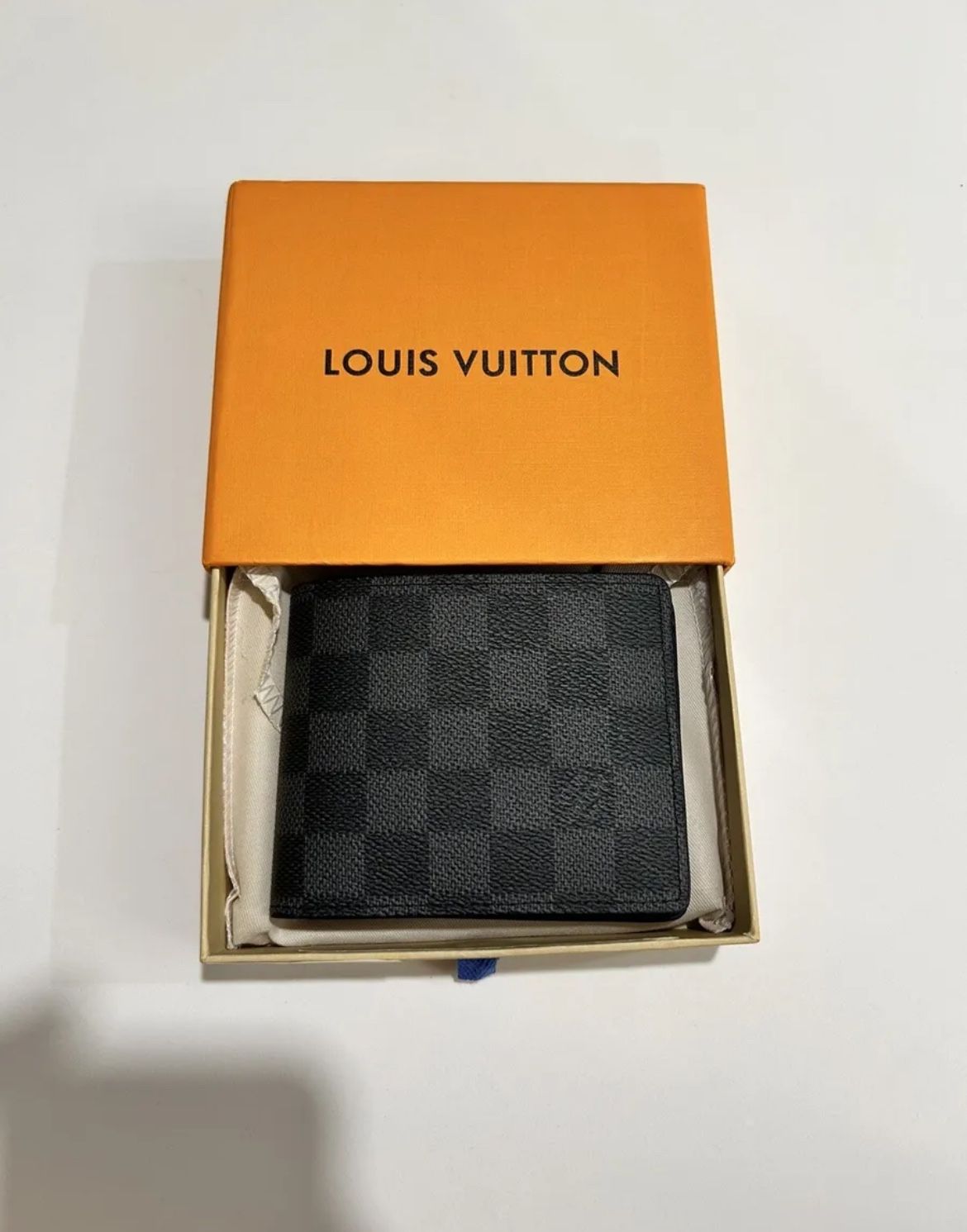 Louis Vuitton Bifold Monogram Wallet 