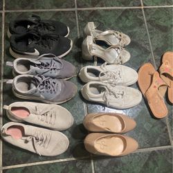 Shoes Size 6.5-7.5 Need Gone !!!