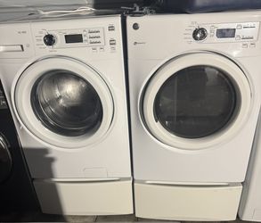 Washer And Electric Dryer 