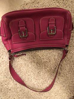 AUTHENTIC Brand new Dooney & Bourke small pink leather purse