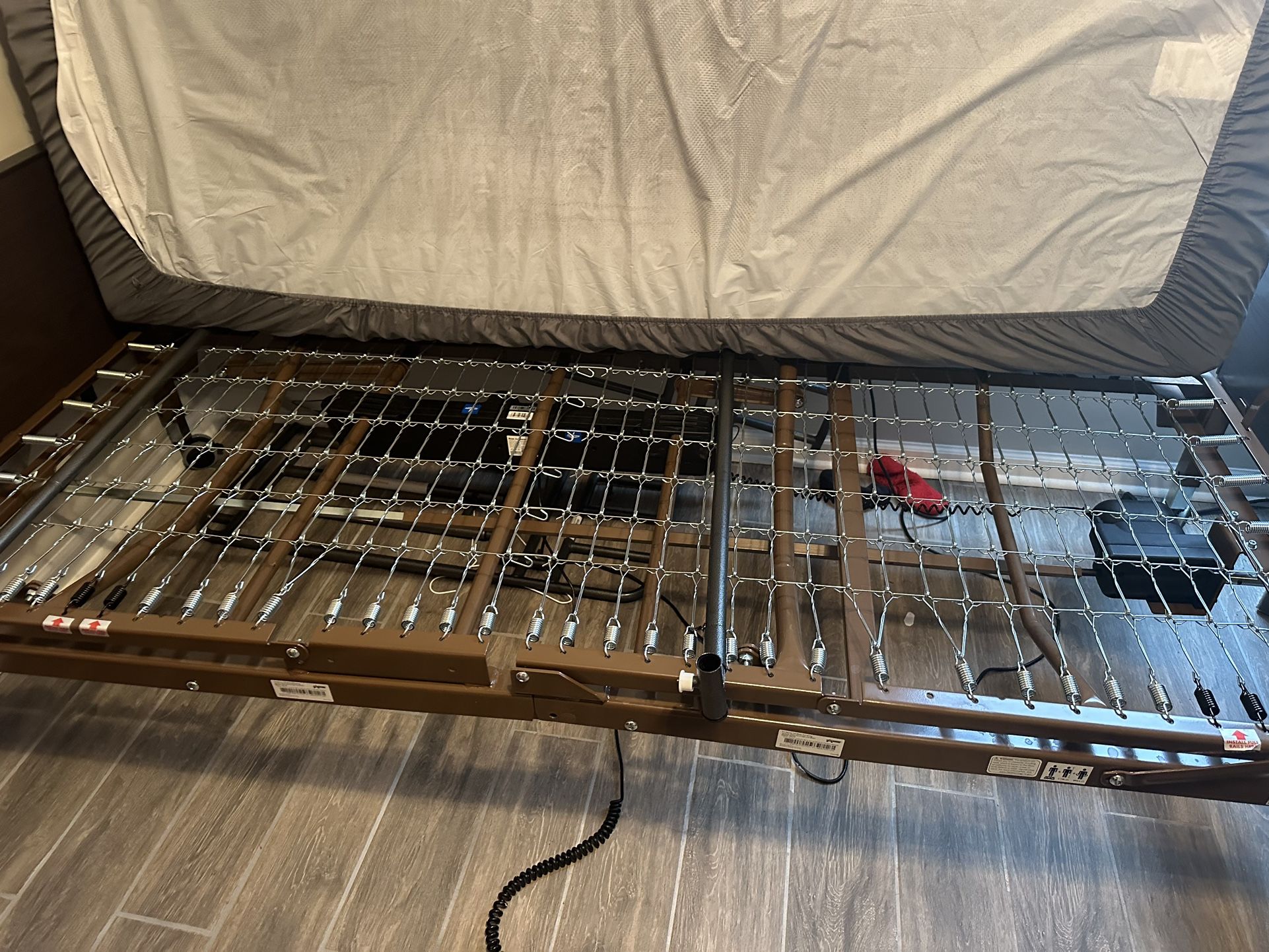 Hospital bed .. Electric