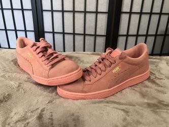 Puma suede all peach shoe