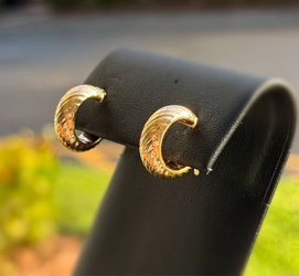 Jewelry 14k hollow yellow gold round twisted hoop earrings 1.80g