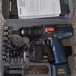 Ryobi Cordless Drill Set 