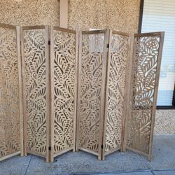6 panels wood room dividers (96"W×67"H).