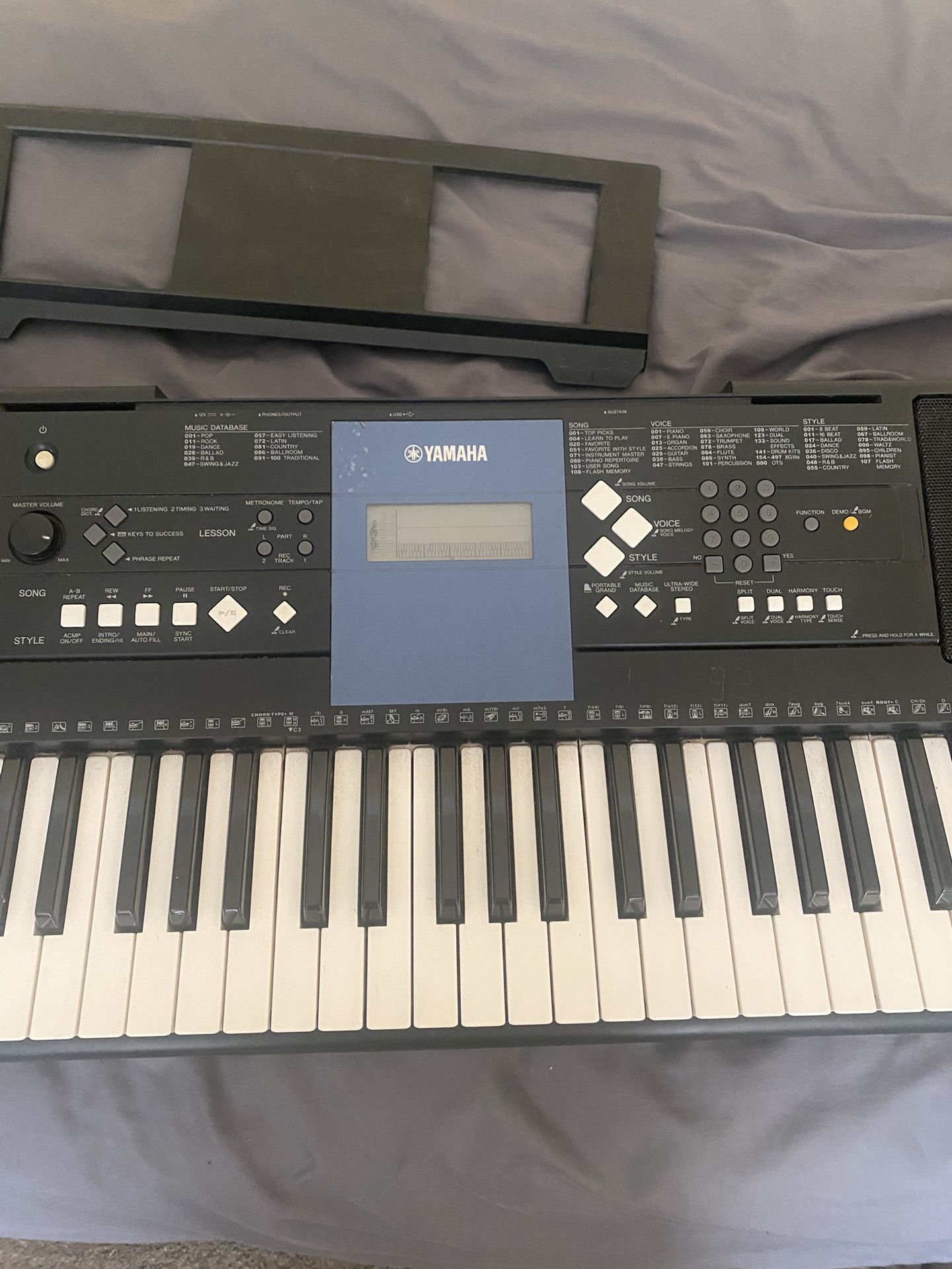 Yamaha Keyboard Psr-e333