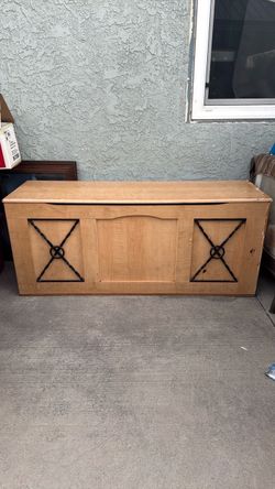 Storage Unit/TV stand $30