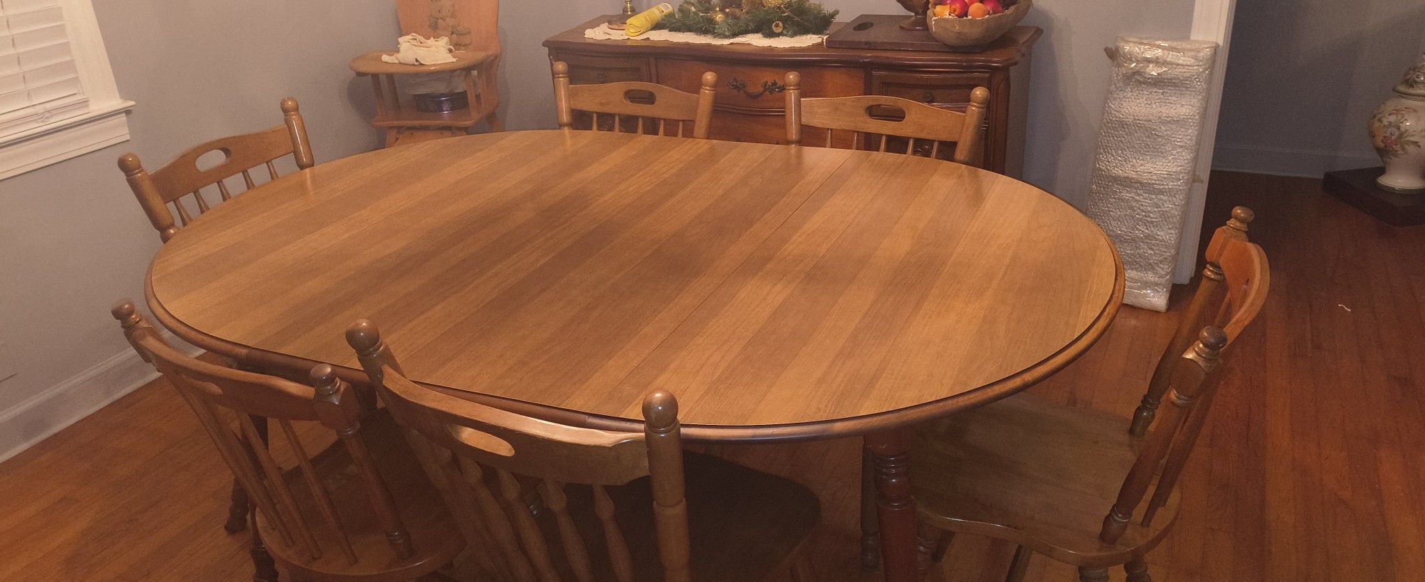 Antique Wood Table And Chairs