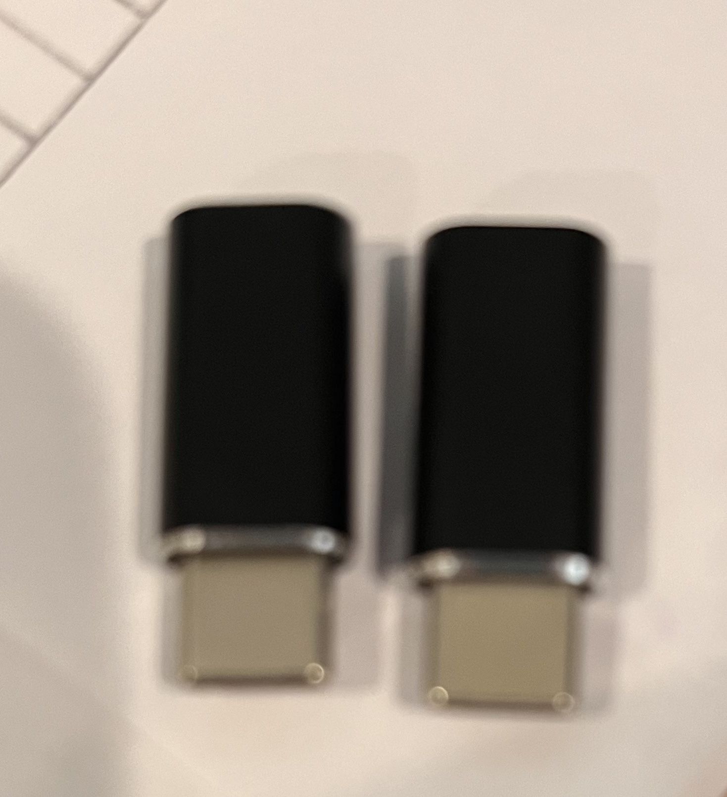 USB female to Male adapter for Iphone 16 15 pro