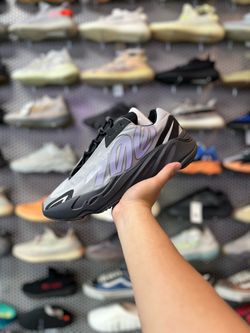 Adidas Yeezy Boost 700 MNVM Geode