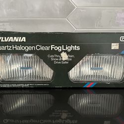 New old stock Vintage Sylvania GTE Quartz Halogen Clear Fog Lights W/Covers  Opened Box for photos . Unused.   Pickup in Lakewood, gravelly lake  exit