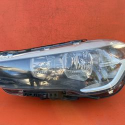 2016-2019 BMW X1 F48 Left Driver Side Halogen Headlight OEM 16-19