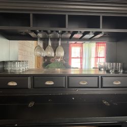 Wine/alcohol Cabinet 