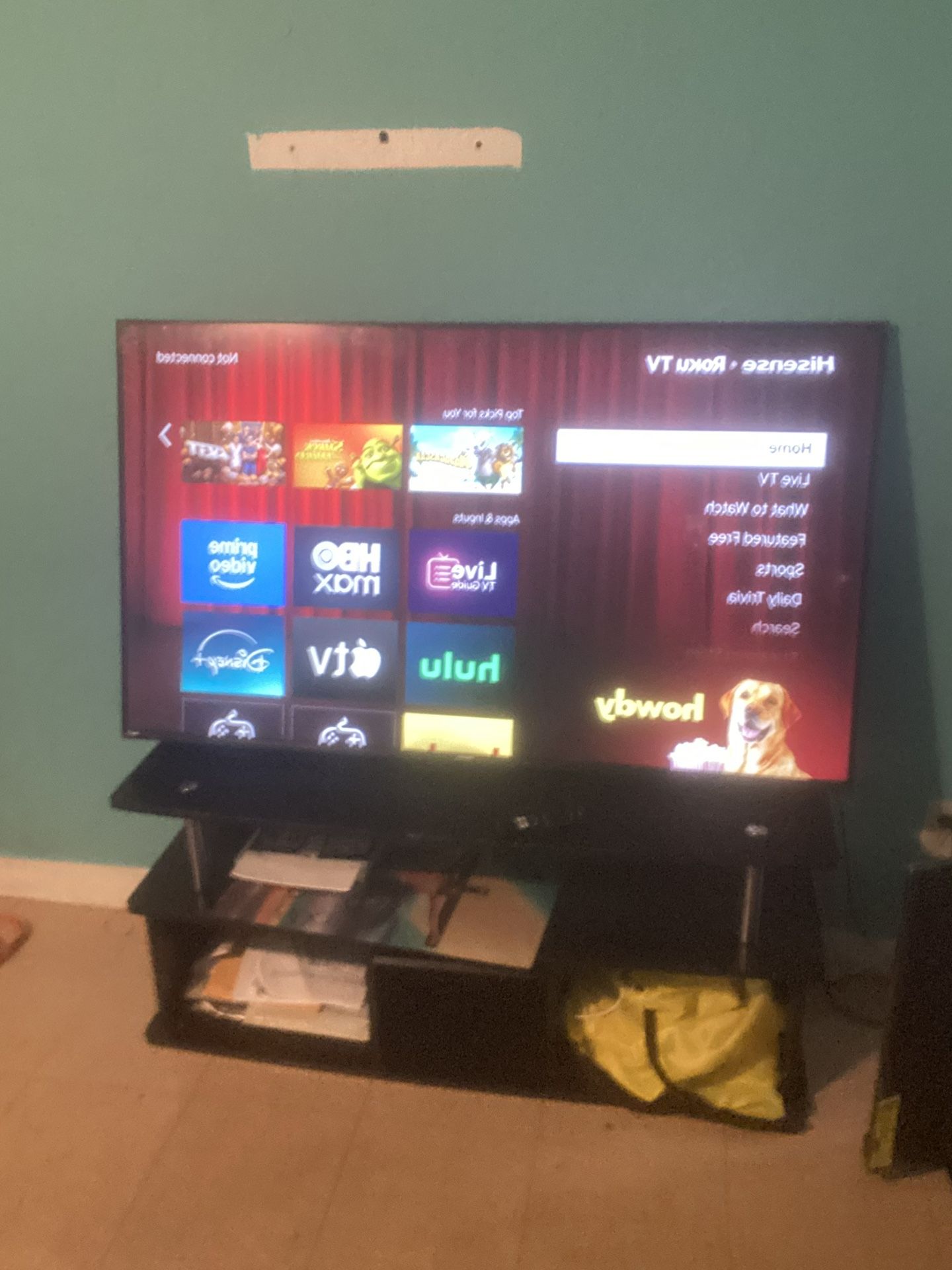 Hisense Roku Tv (58”)inch