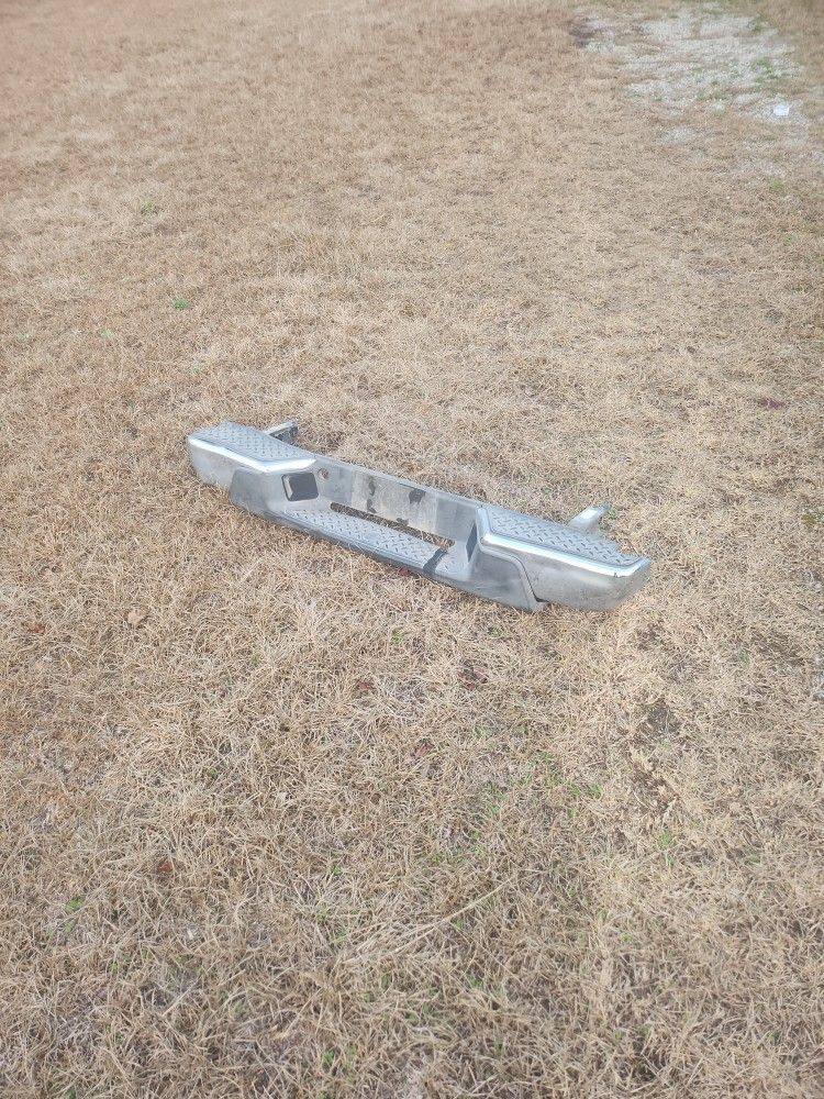 06 Chevrolet Colorado Rear Bumper