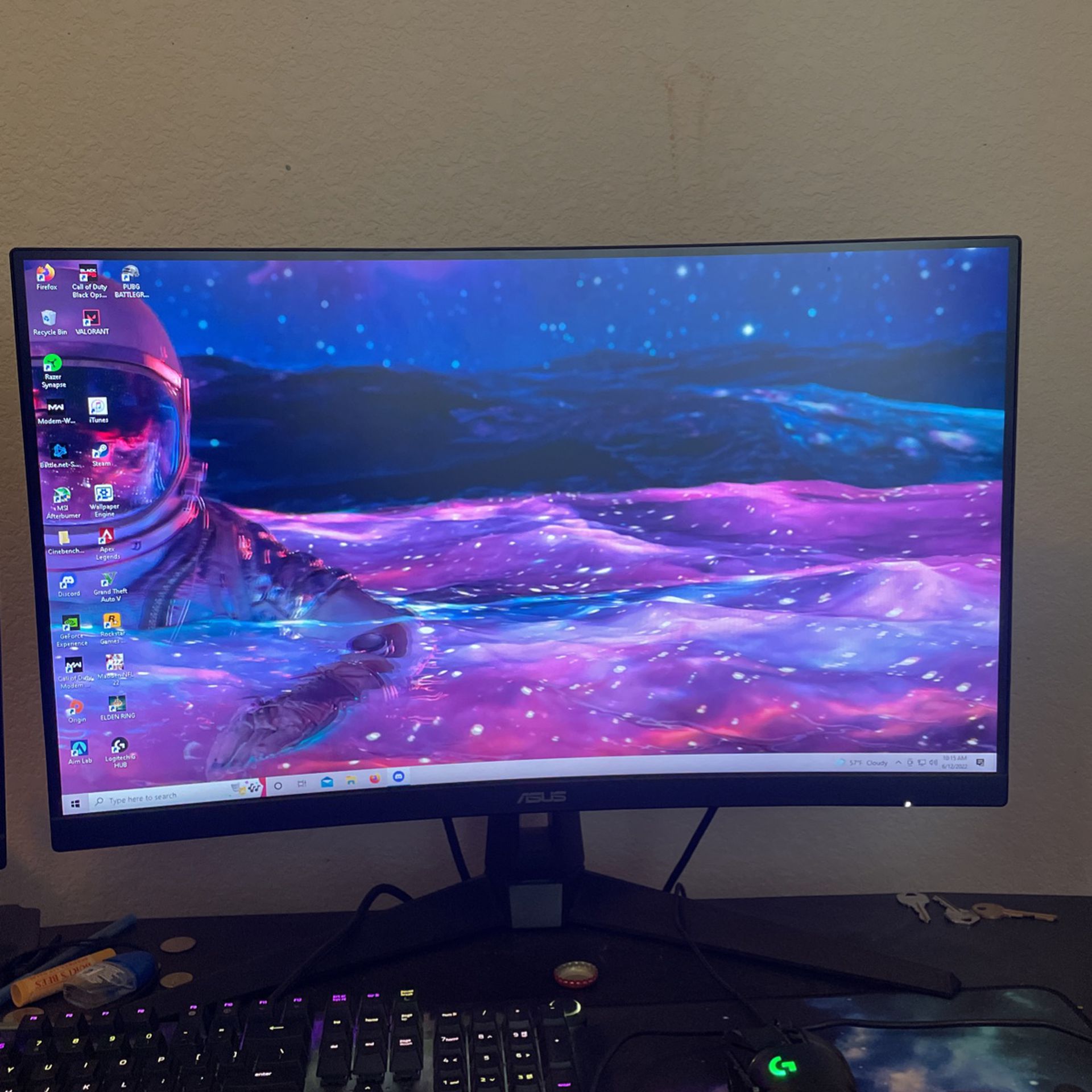 27inch Curved Asus Tuff Gaming Monitor 160hrtz.