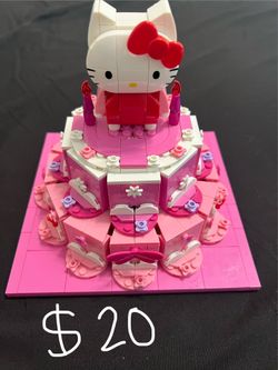 Hello kitty legos