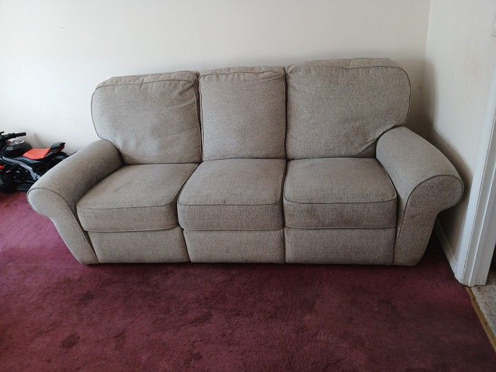 Couch With Double End Recliners.