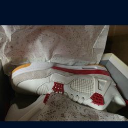 Jordan 4.   9 And Half