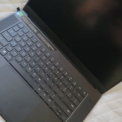 RazorBlade 15 Advanced Gaming Laptop (New)