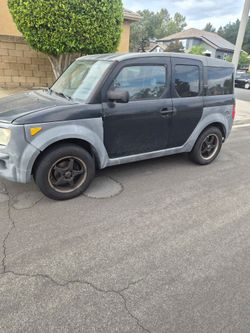2004 Honda Element