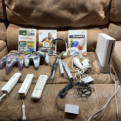 Wii Game Console 