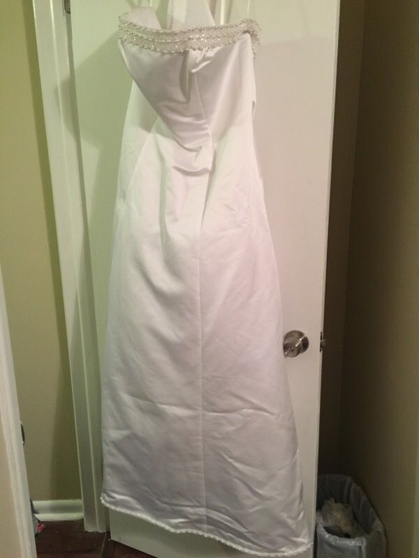Brand new wedding dress