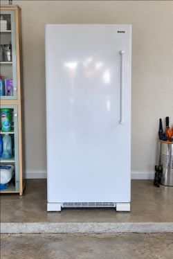 16cu upright freezer