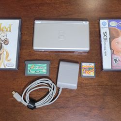 Nintendo DS Lite – Silver Bundle with 4 Games + Charger