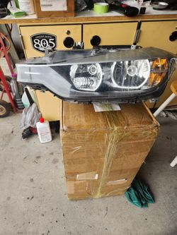 Drivers Side Headlight 2015 BMW 320i