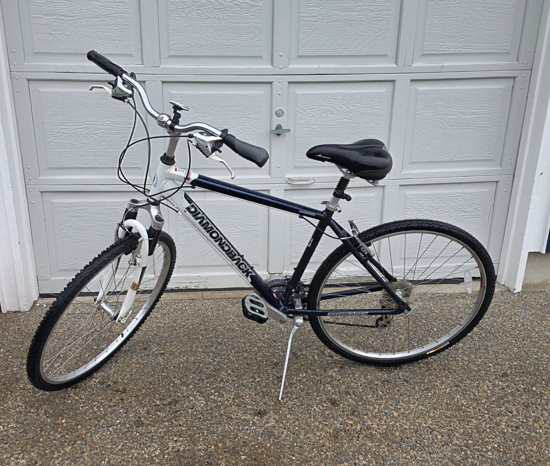 Diamondback Edgewood hybrid bike large