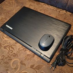 Laptop Toshiba Satellite C55-C-Intel Core i5-8gb Ram-128gb HD SSD Solid-goo-d For Studen-ts 