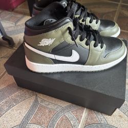 New Air Jordan 1