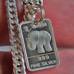 999 Fine Silver Elephant Pendant / Charm > 25mm > 1g Pure Silver 