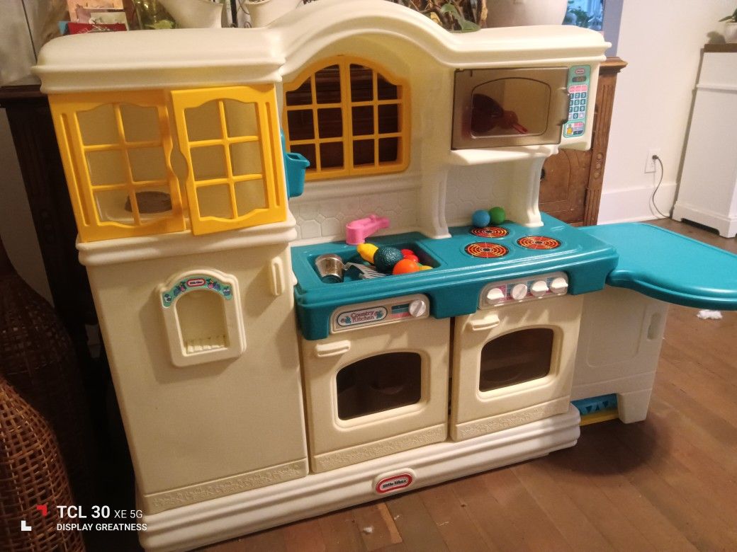 Little Tikes Kitchen Set