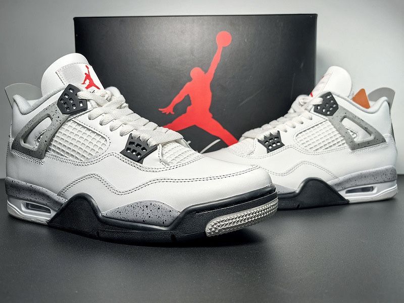🔥 Jordan 4 Retro “White Oreo” - Brand New - All Sizes Available 🔥