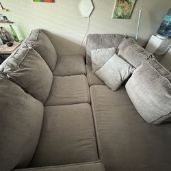 L Shaped American Furniture Warehouse Couch