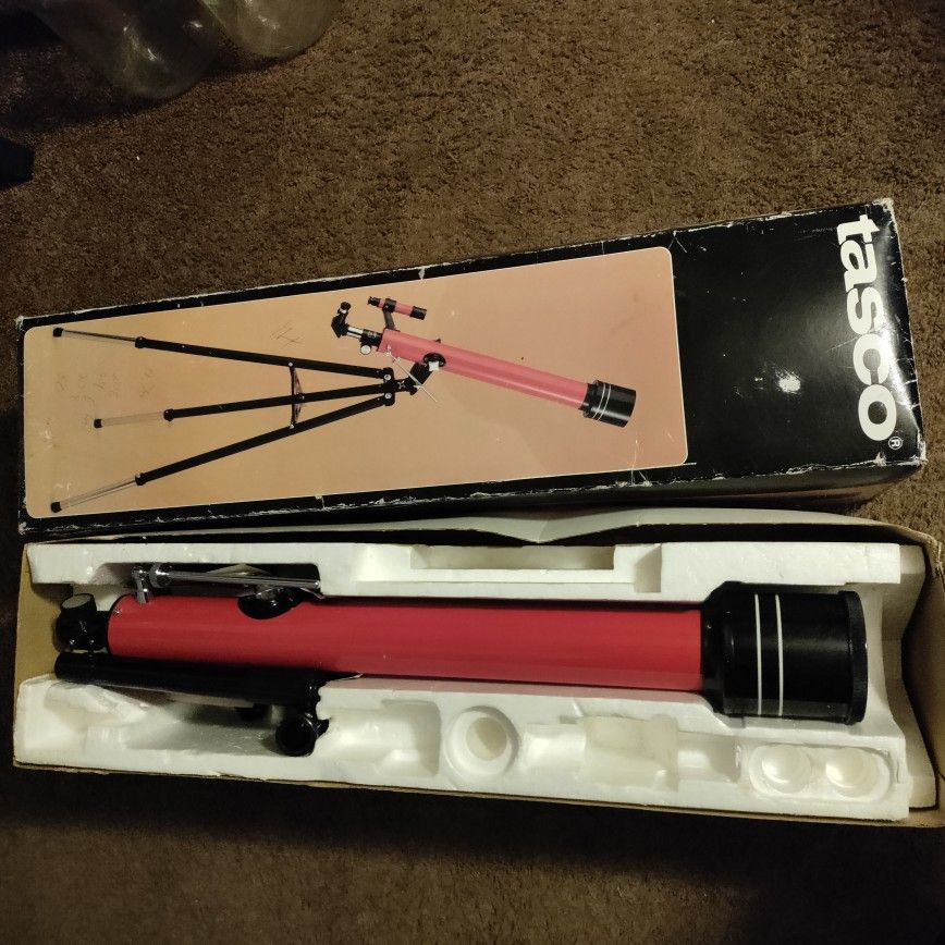 Vintage Tasco Telescope #58T