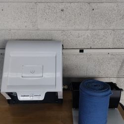 Roll Towel Dispenser 