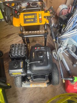 Dewalt pressure washer 4400psi like new $799 firm