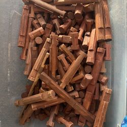 Free Lincoln Logs Kids Toy 