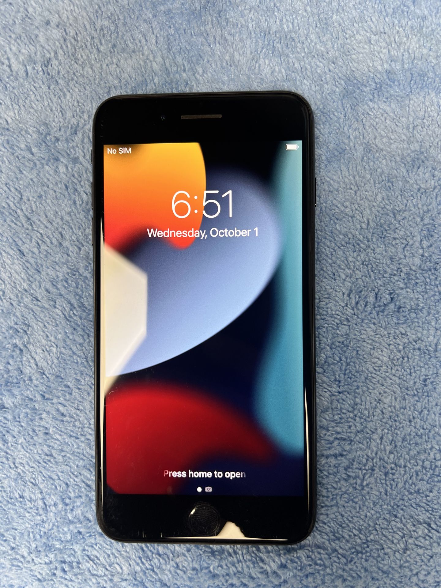 📱 Apple iPhone 7 Plus – 128GB Jet Black AT&T / Unlocked – $100📱