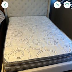 Full size bed with mattress