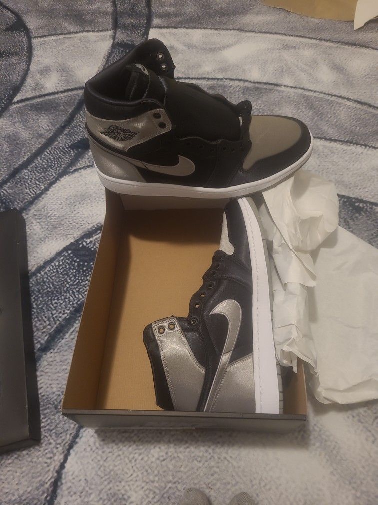 10.5 Men Jordans