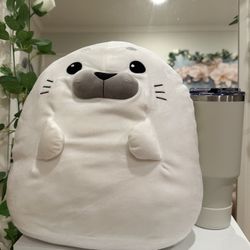 Tachippa Azarashi Large White Seal Plush (New with Tag) - Round 1