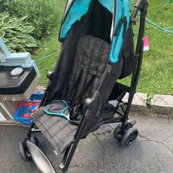 Light Stroller 