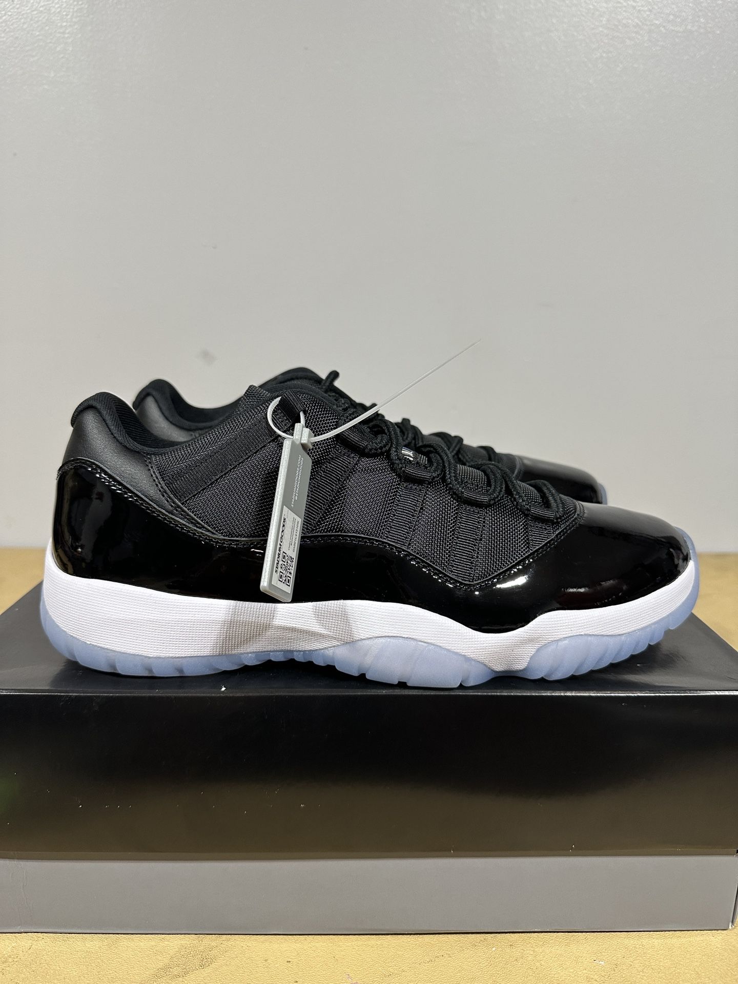 Jordan 11 Space Jam Low