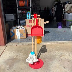 Melissa and Doug mop and broom set